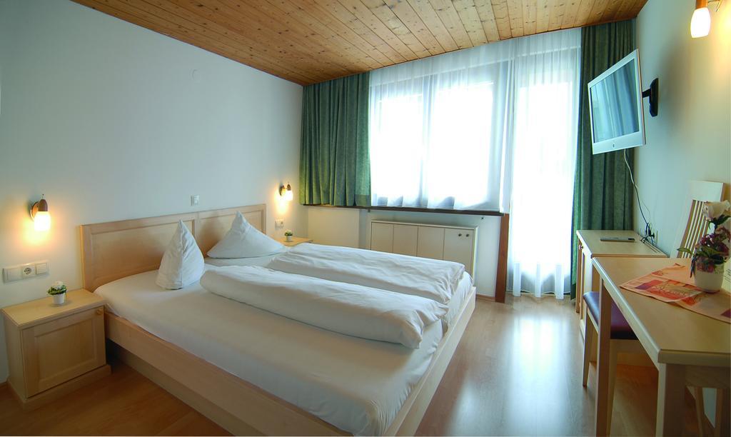 Gasthof Bad Sonnenberg Nüziders Pokoj fotografie
